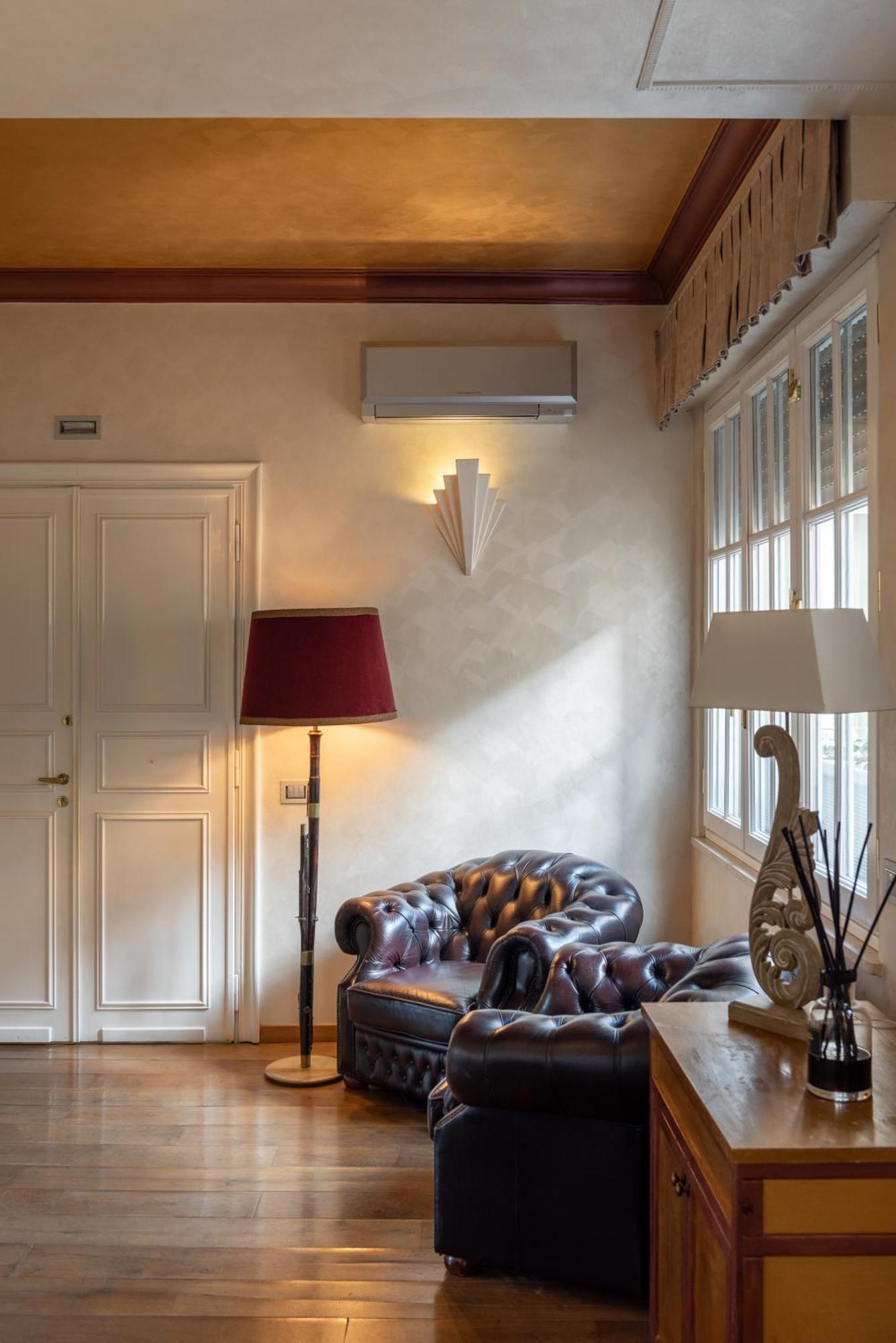 Bed and Breakfast Residenza Gambrinus Florencia Exterior foto
